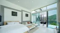 Jecheon Petit Foret Pool Villa