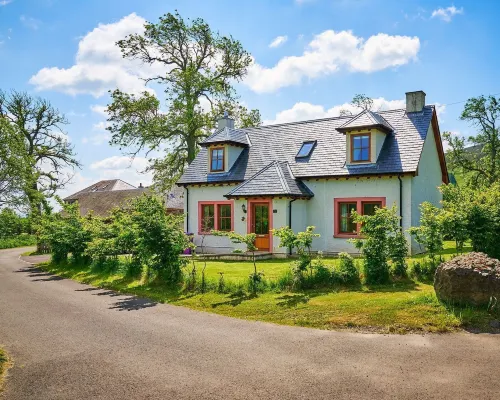 Hazel Lodge Hotels in Blairgowrie