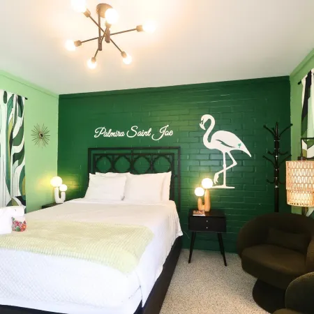 The Pink Flamingo - Palmira Saint Joe