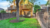 Govalle Glow by Avantstay East Austin Retreat Firepit Near Downtown + Nightlife - Country Houses