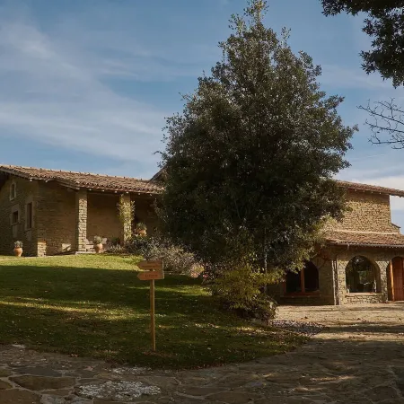 Hotel Santa Llucia Rupit