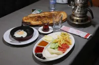 Ren Business Hotel - servizio colazione