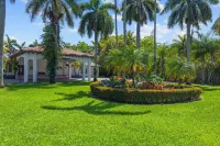 Sultan Villa - Tennis • CT Pool • BBQ - Villas