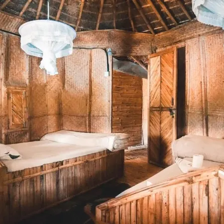 Happy Lemon Tree Lodge