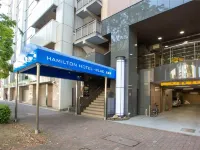 Hamilton Hotel Blue - parking