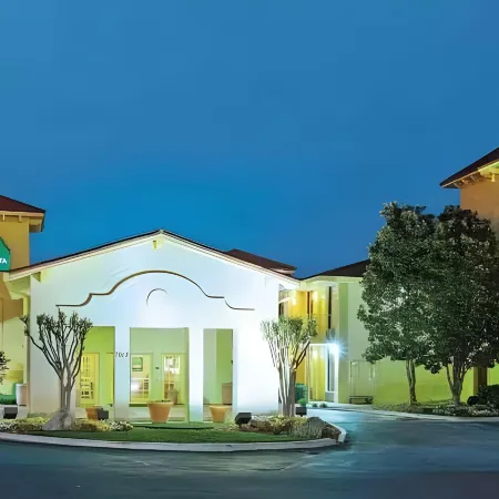 Baymont by Wyndham Chattanooga – Hamilton Place