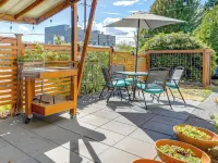 Seattle Garden Retreat: Walk to Water & Shops! ウエストポイント・ライトハウス周辺のホテル