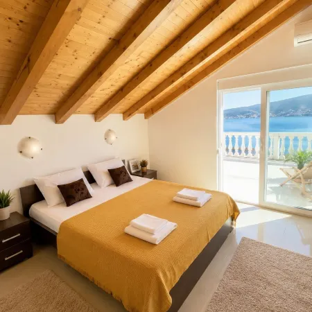 Family House with Pool & Sea View