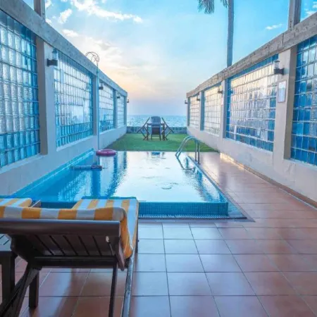 Al Nawras Island Resort