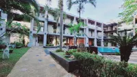 Khao Lak - Loft Suite with 2 King Size Beds, Bathroom with Bathtub - Holiday Apartments