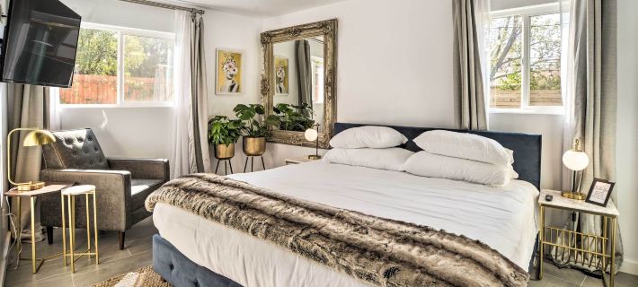 Stylish Albuquerque Home ~ 6 Miles to Downtown! Hotels in Albuquerque