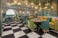 The Marine Hermanus - breakfast