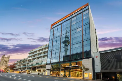 Hotel Grand Chancellor Auckland - parking