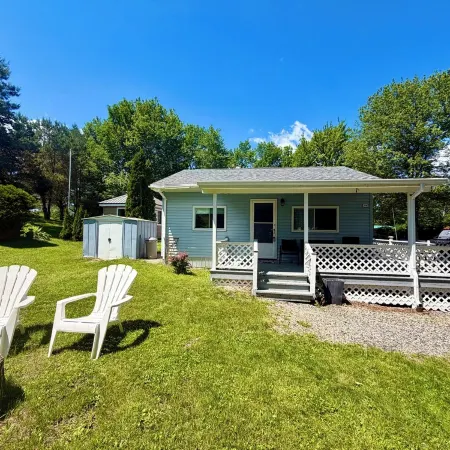 Lake Mushamush Cottage!