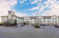 Motel 6 Suites Chicago Lisle IL - 2-Star