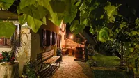 Vineyard Cottage Podržaj - parking