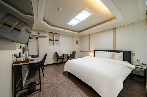 Mini Hotel Boom - 2 Sao