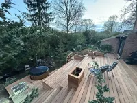Architect house with hot tub and deck in a secluded spot - Villas
