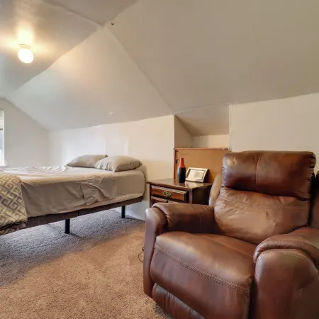 West Detroit Bungalow < 10 Mi to Ford Field