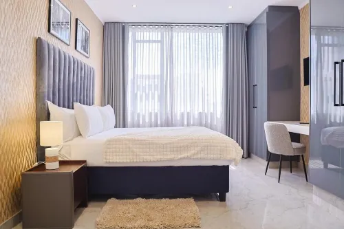 Newly Upgraded Stays - 2성급