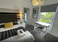 Golden Triangle Rooms - Pensionat