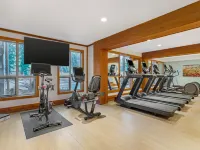 Hilton Grand Vacations Club Whistler Hotels near Emerald Express