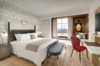The Advenire, Autograph Collection - Balkon