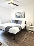 Modern Ground Floor Rental Unit near Anna Maria Island - Boutique