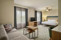 Homewood Suites by Hilton Tulsa-South - 3-Star