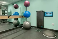 Tru by Hilton Austin NW Arboretum - نادي رياضي