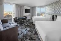 Renaissance Daytona Beach Oceanfront Hotel - balcony