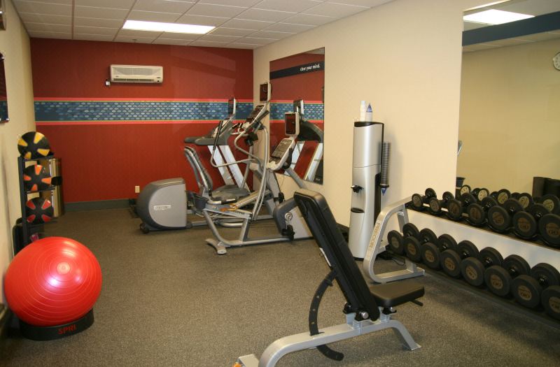 Hampton Inn & Suites Springfield-Southwest photo 2
