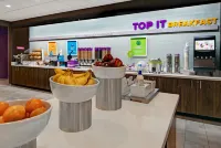 トゥルー バイ ヒルトン オースティン エアポート、テキサス - 朝食