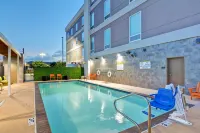Home2 Suites by Hilton Baytown - Pools