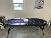 Lisa’s Lambeau Leap! 1 Block to Lambeau! 4 Stall Parking, Patio & Party Garage - 4-نجوم