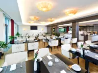 Tossa Beach Center - pantai
