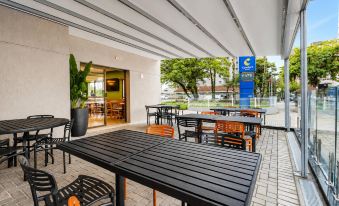 Comfort Hotel Joinville - Housity