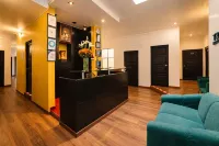 Hostal & Apartments El Triunfo - Homestays