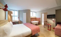 Hannong Hotel & Wine Bar - Bar