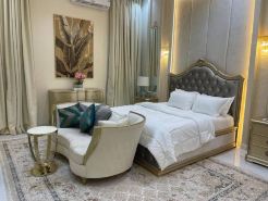 Luxury 5 BR Villa With Cinema and Pool