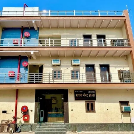 Madhav Guest House Mathura