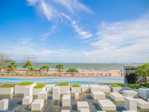 Mingyue Seaside Theme Apartment