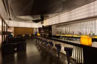 Ibis New Delhi Aerocity - An Accor Brand - bar