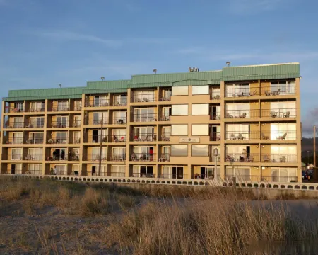 Best Western Plus Ocean View Resort Hotels in Seaside