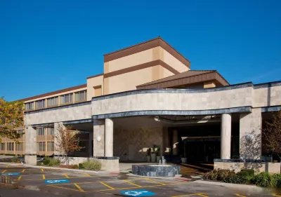 Holiday Inn & Suites Chicago North Shore (Skokie)