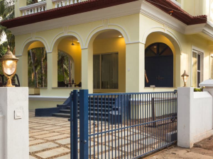 Wood's Goa Bungalow-4 BHK Villa