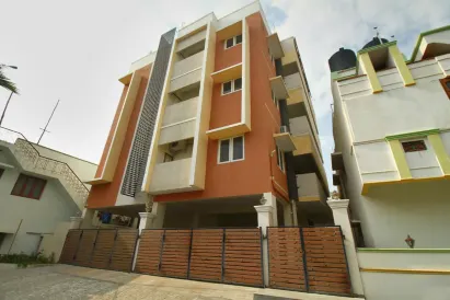 FabHotel Cruze