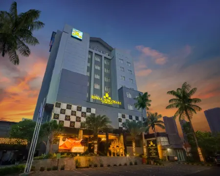 Royal Regantris Cendana Hotels in Tegalsari