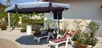 Private 2 Bedroom Villa with Swimming Pool Tropical Gardens Fast Wifi Smart Tv