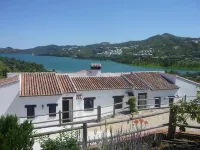 Accommodation Huetor Hotels in Vinuela